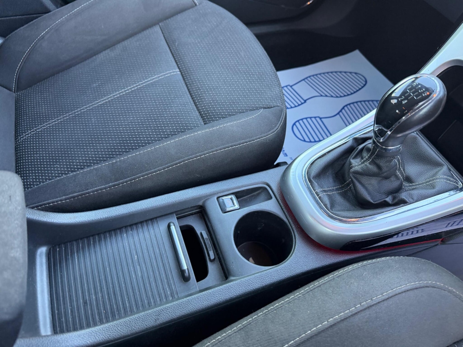 Used Vauxhall Astra 2011 for sale - 77982582: Photo 34