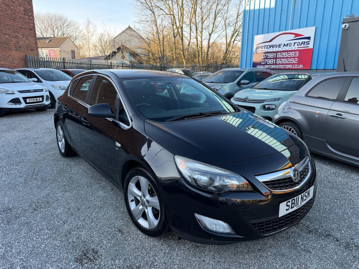 Used Vauxhall Astra 2011 for sale - 77982582: Photo 5