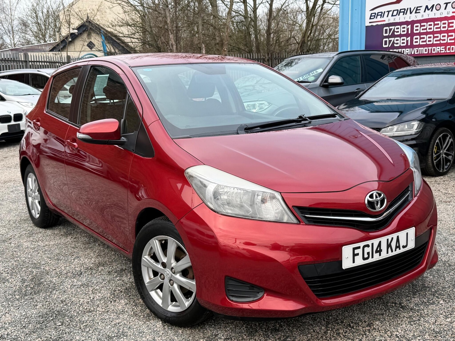 Used Toyota Yaris 2014 for sale - 77074264: Photo 11