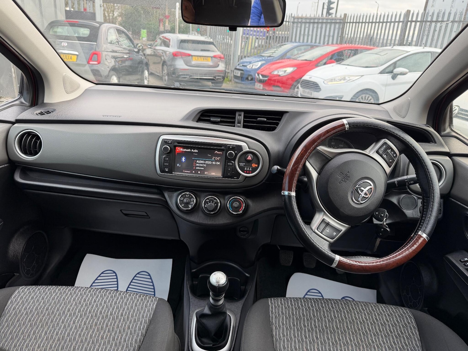 Used Toyota Yaris 2014 for sale - 77074264: Photo 19