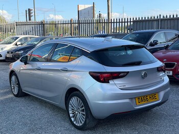 Used Vauxhall Astra 2016 for sale - 78376243: Photo