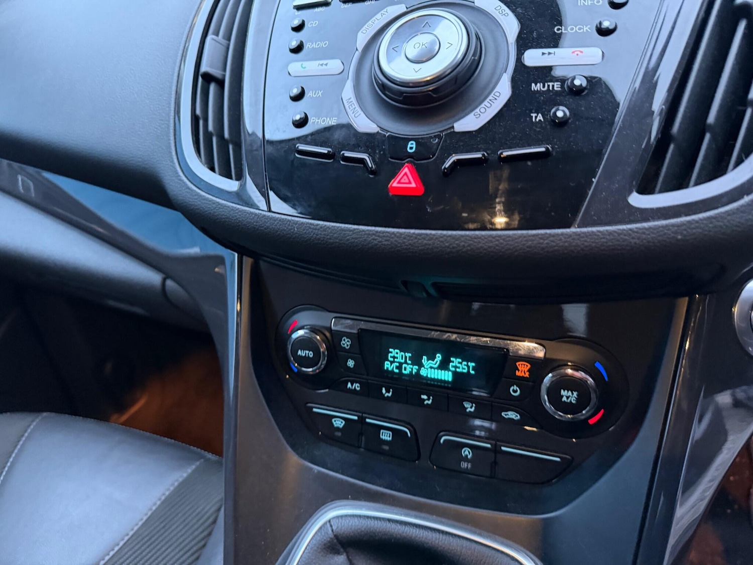 Used Ford Kuga for sale - 77016935: Photo 41