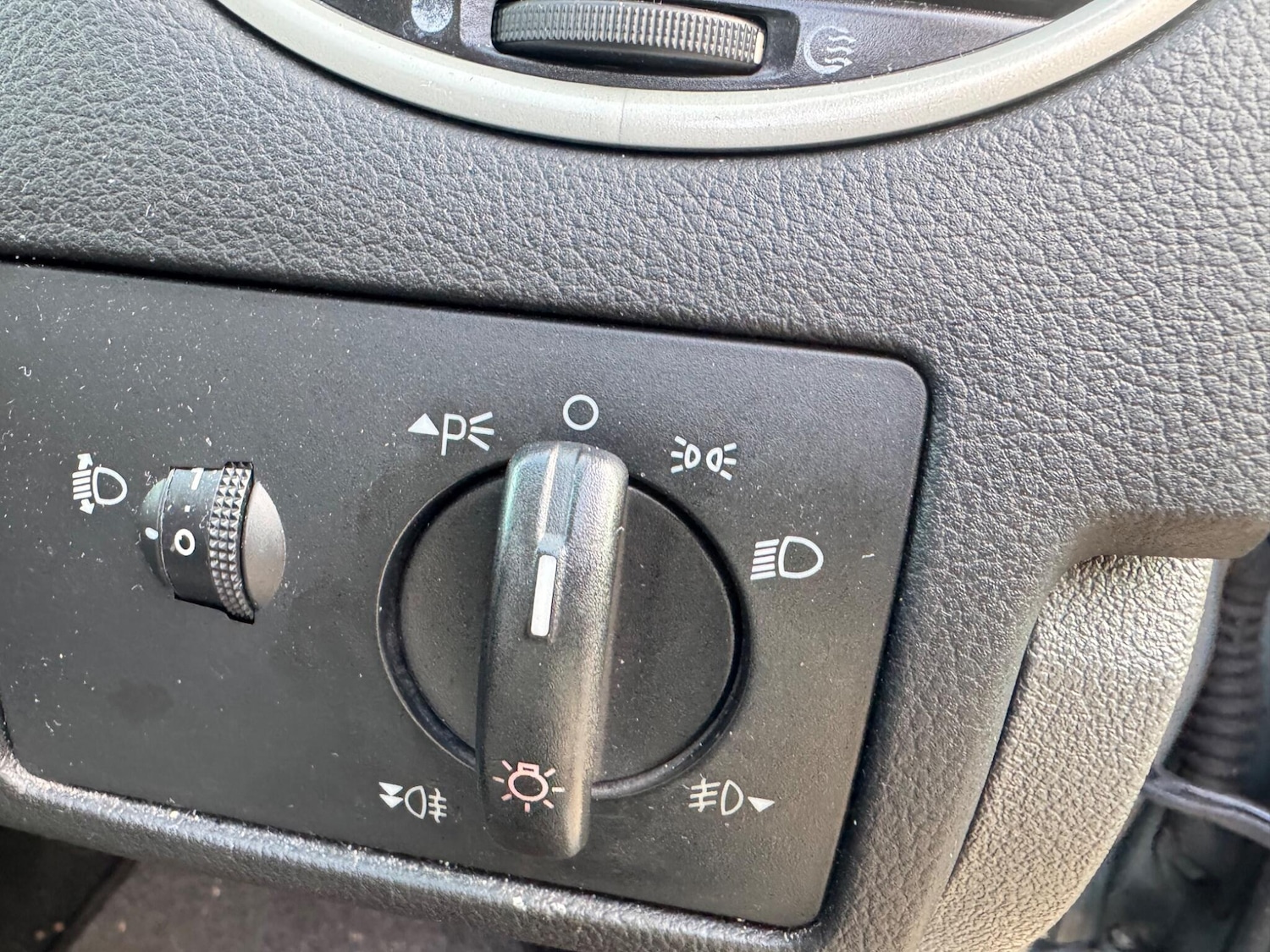 Used Ford Focus 2008 for sale - 76832154: Photo 8