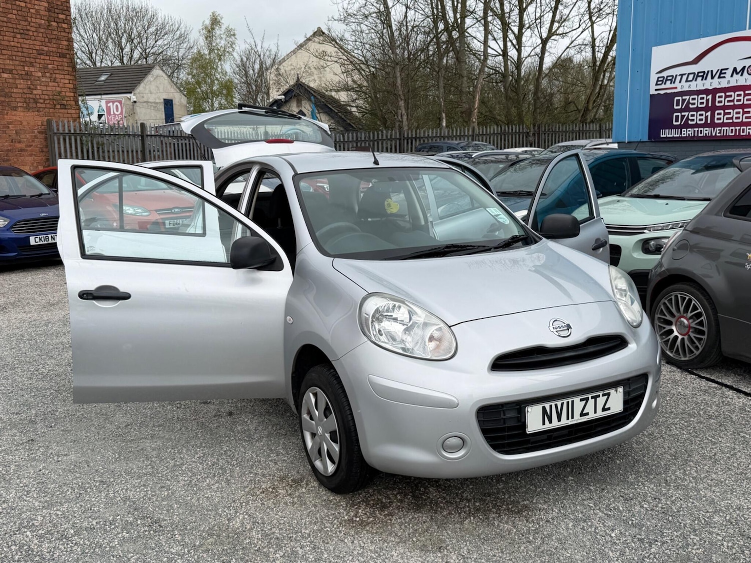 Used Nissan Micra for sale - 78128102: Photo 9