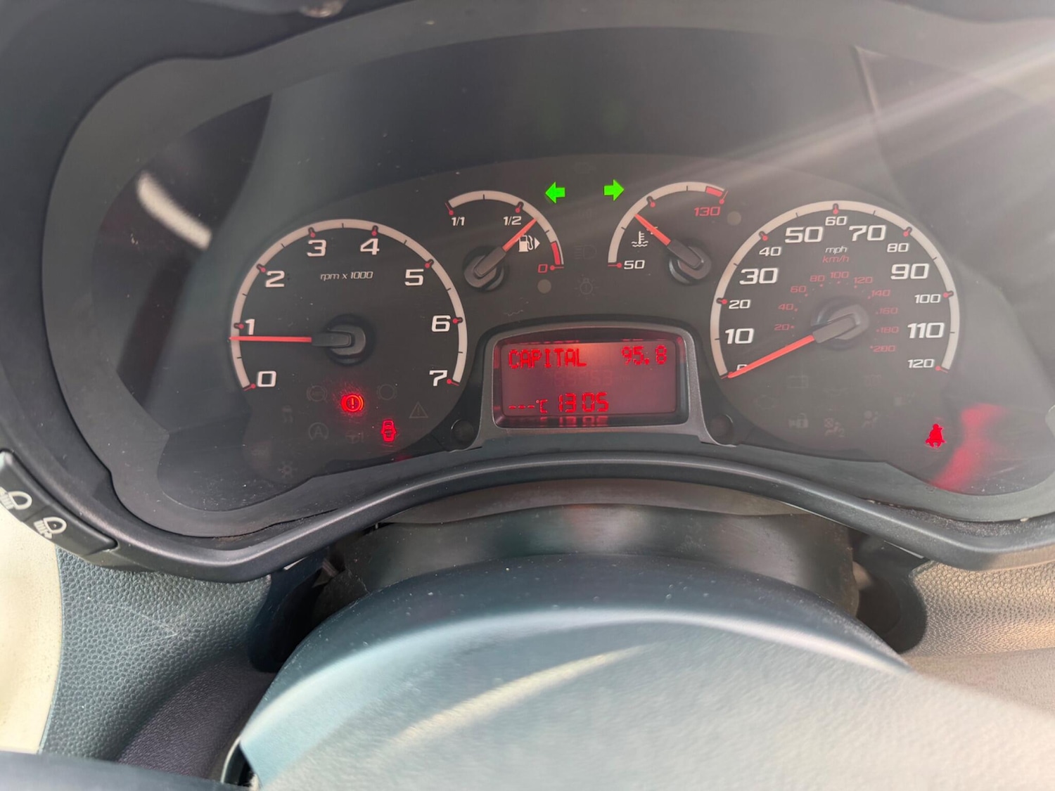 Used Ford Ka 2015 for sale - 77315367: Photo 25