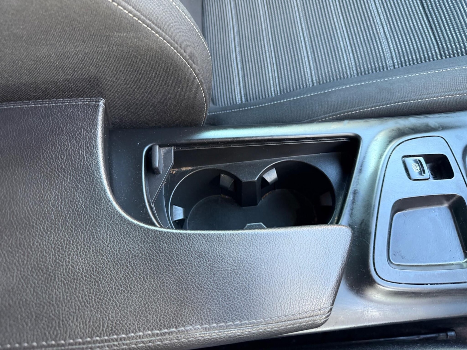 Used Vauxhall Insignia 2013 for sale - 77892834: Photo 24