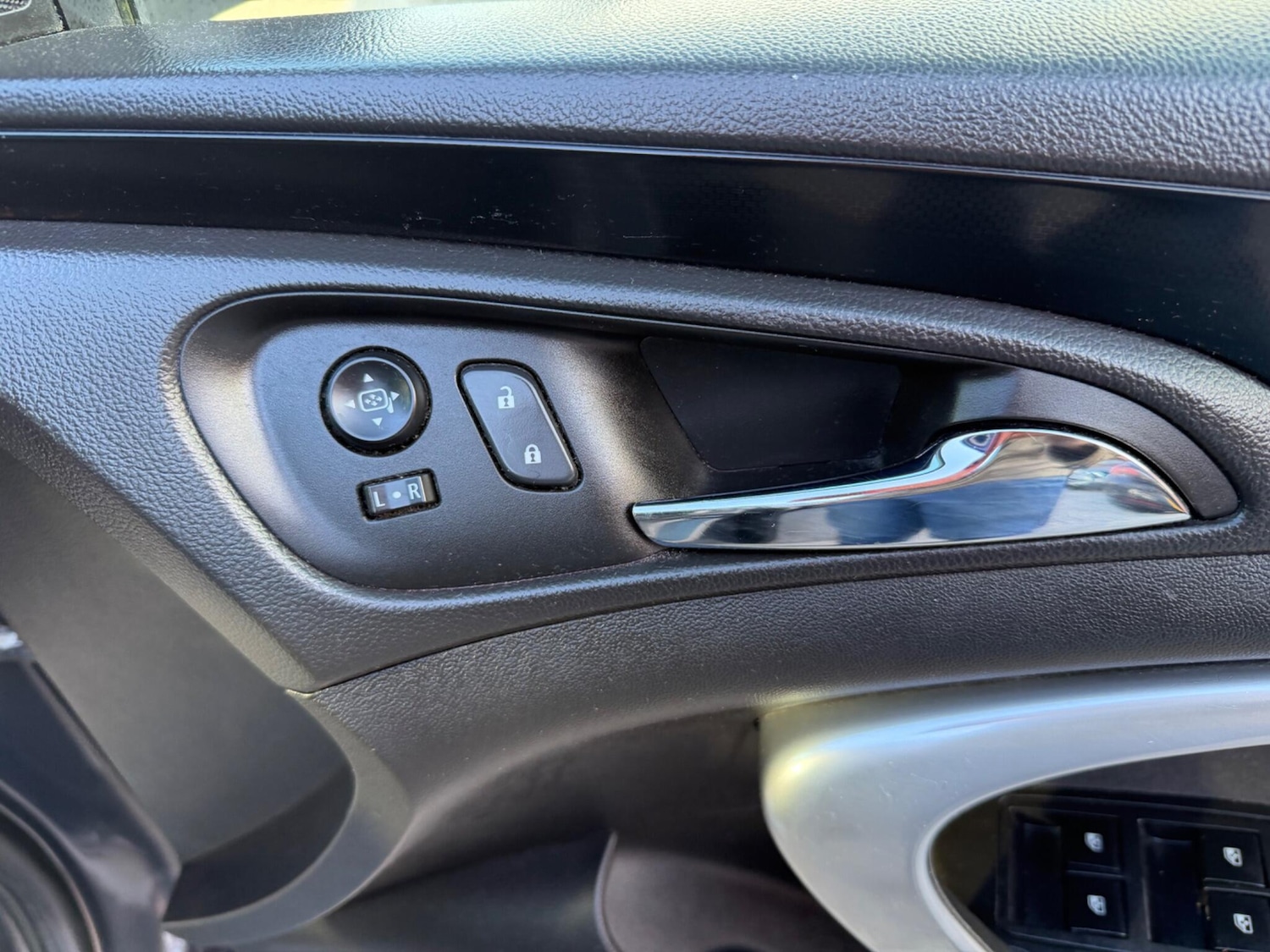 Used Vauxhall Insignia 2013 for sale - 77892834: Photo 42