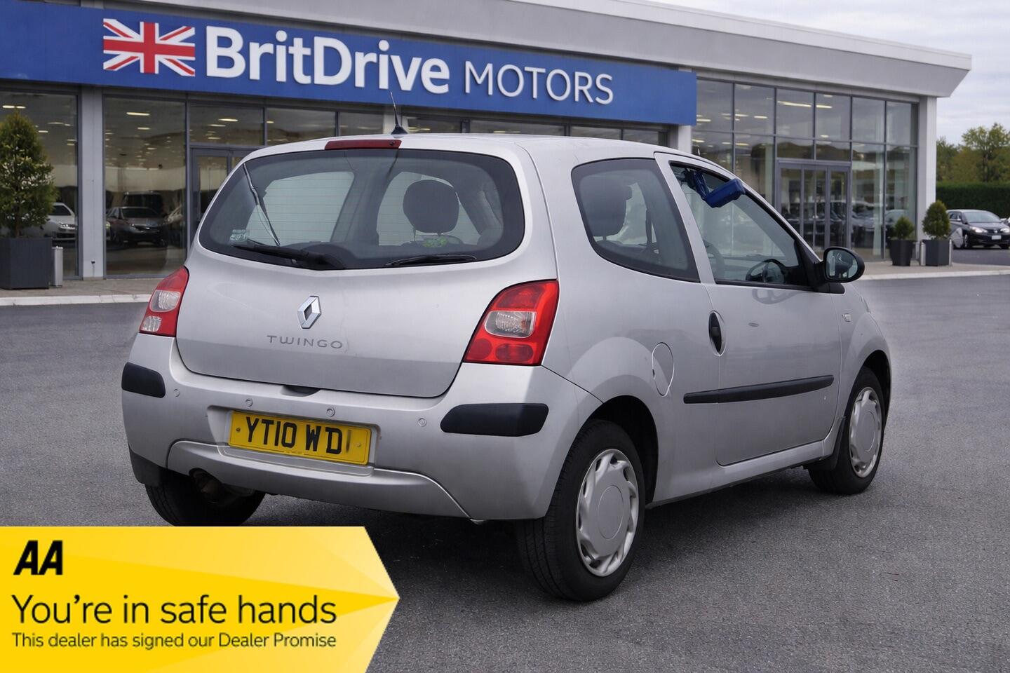 Used Renault Twingo for sale - 77565119: Photo 2