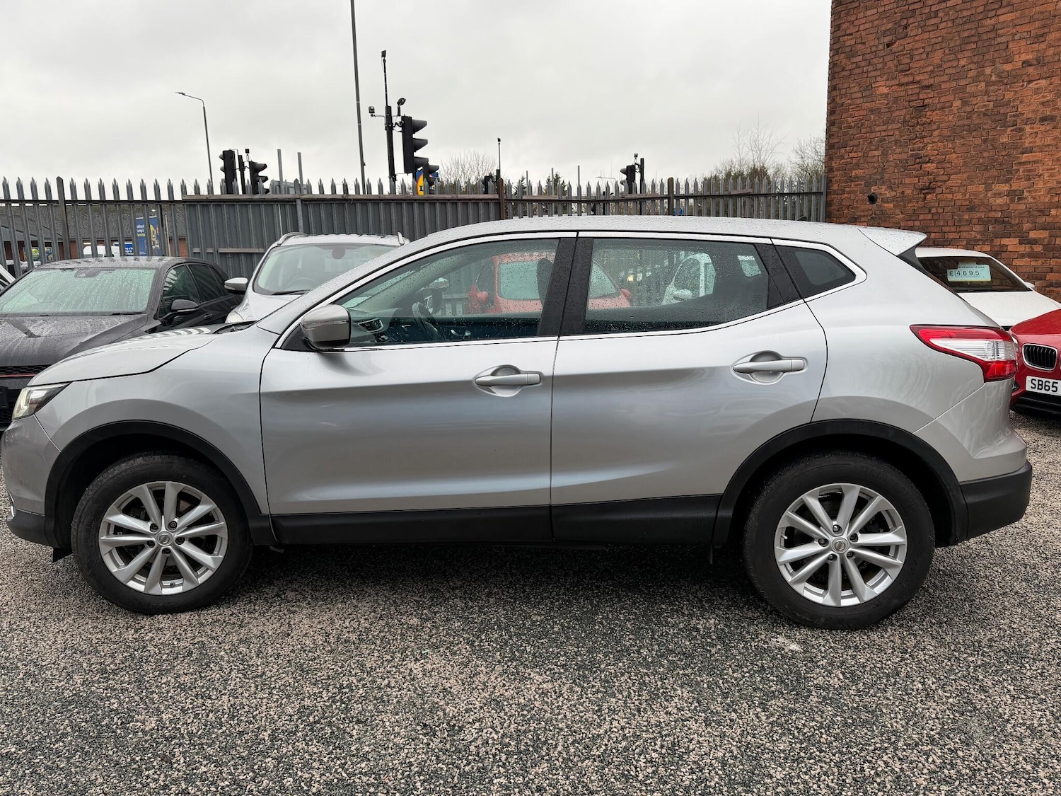 Used Nissan Qashqai 2014 for sale - 77305412: Photo 14