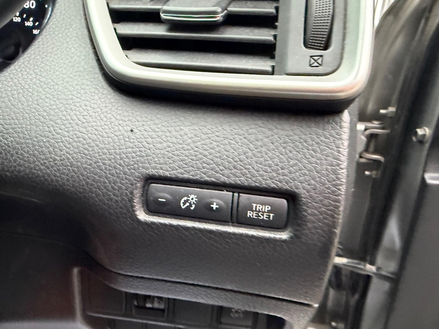 Used Nissan Qashqai 2014 for sale - 77305412: Photo 26