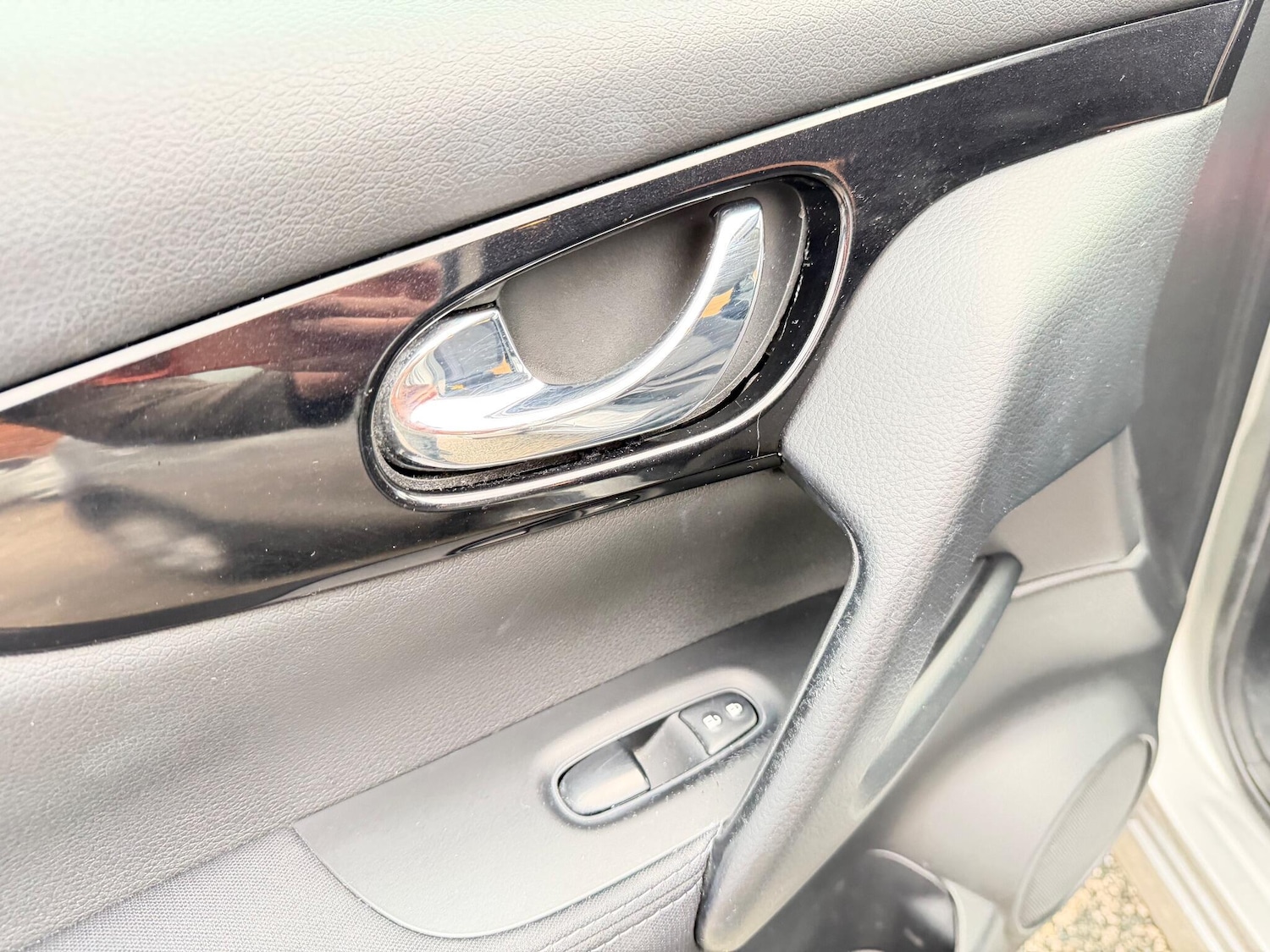 Used Nissan Qashqai 2014 for sale - 77305412: Photo 41