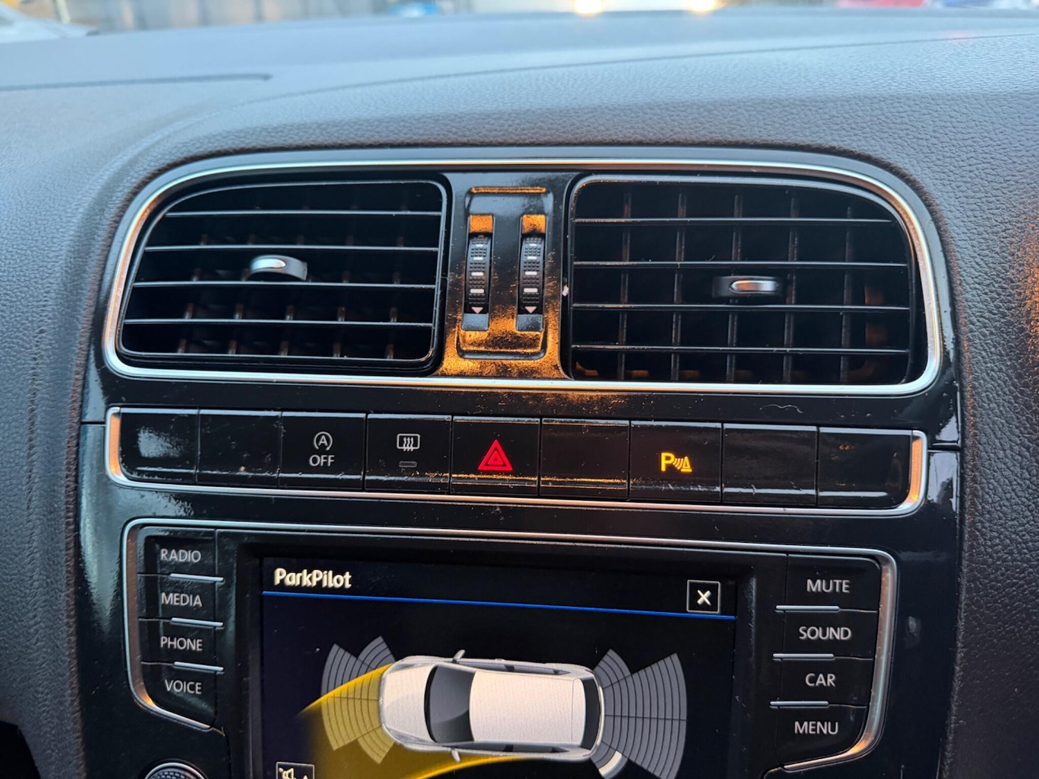 Used Volkswagen Polo 2017 for sale - 77710459: Photo 35