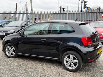 Used Volkswagen Polo 2017 for sale - 77710459: Photo