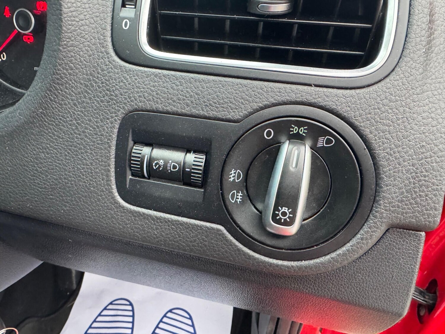 Used Volkswagen Polo 2012 for sale - 77396093: Photo 22