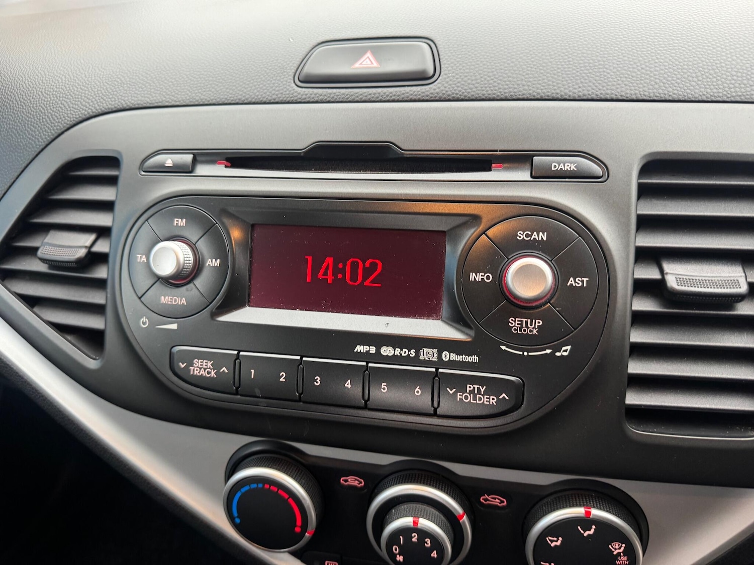 Used Kia Picanto 2014 for sale - 77454646: Photo 33