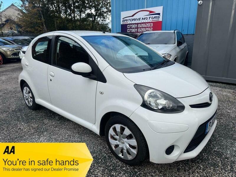 Used Toyota AYGO 2012 for sale - 76913415: Photo 1
