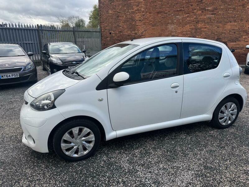 Used Toyota AYGO 2012 for sale - 76913415: Photo 21