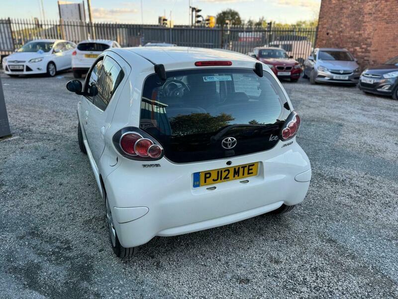 Used Toyota AYGO 2012 for sale - 76913415: Photo 23