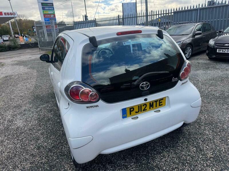 Used Toyota AYGO 2012 for sale - 76913415: Photo 24