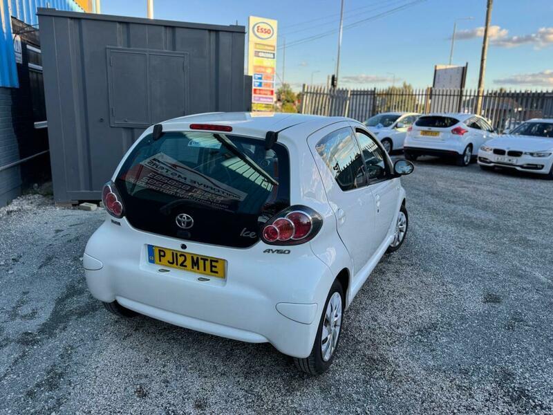 Used Toyota AYGO 2012 for sale - 76913415: Photo 29