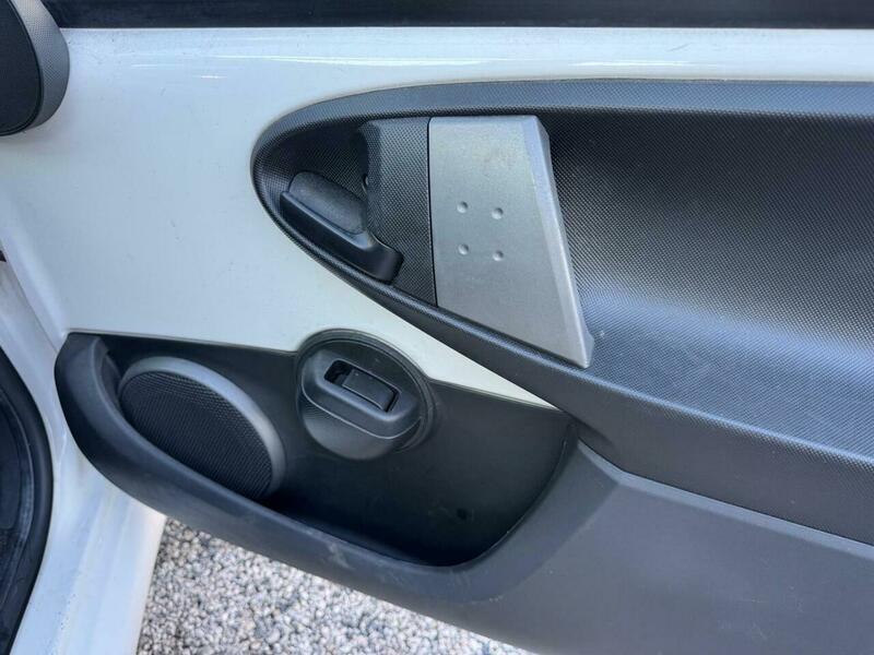 Used Toyota AYGO 2012 for sale - 76913415: Photo 42