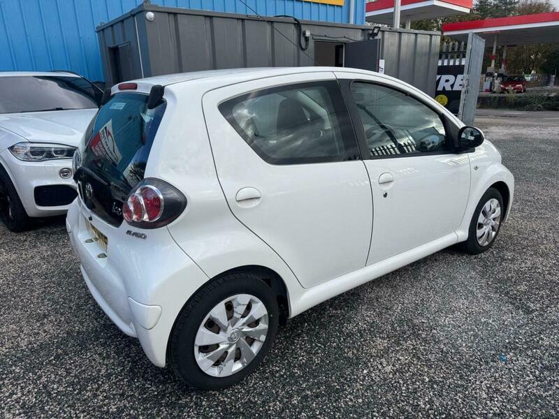 Used Toyota AYGO 2012 for sale - 76913415: Photo 53