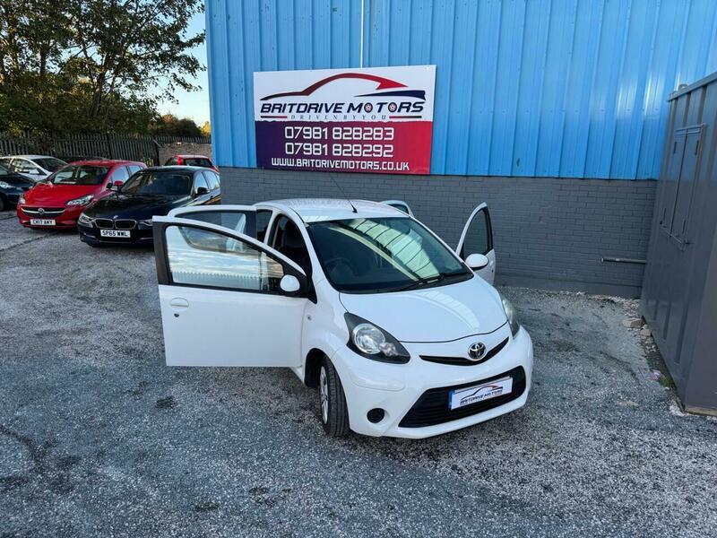 Used Toyota AYGO 2012 for sale - 76913415: Photo 7
