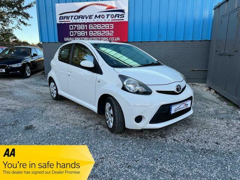 Used Toyota AYGO 2012 for sale - 76913415: Photo 8