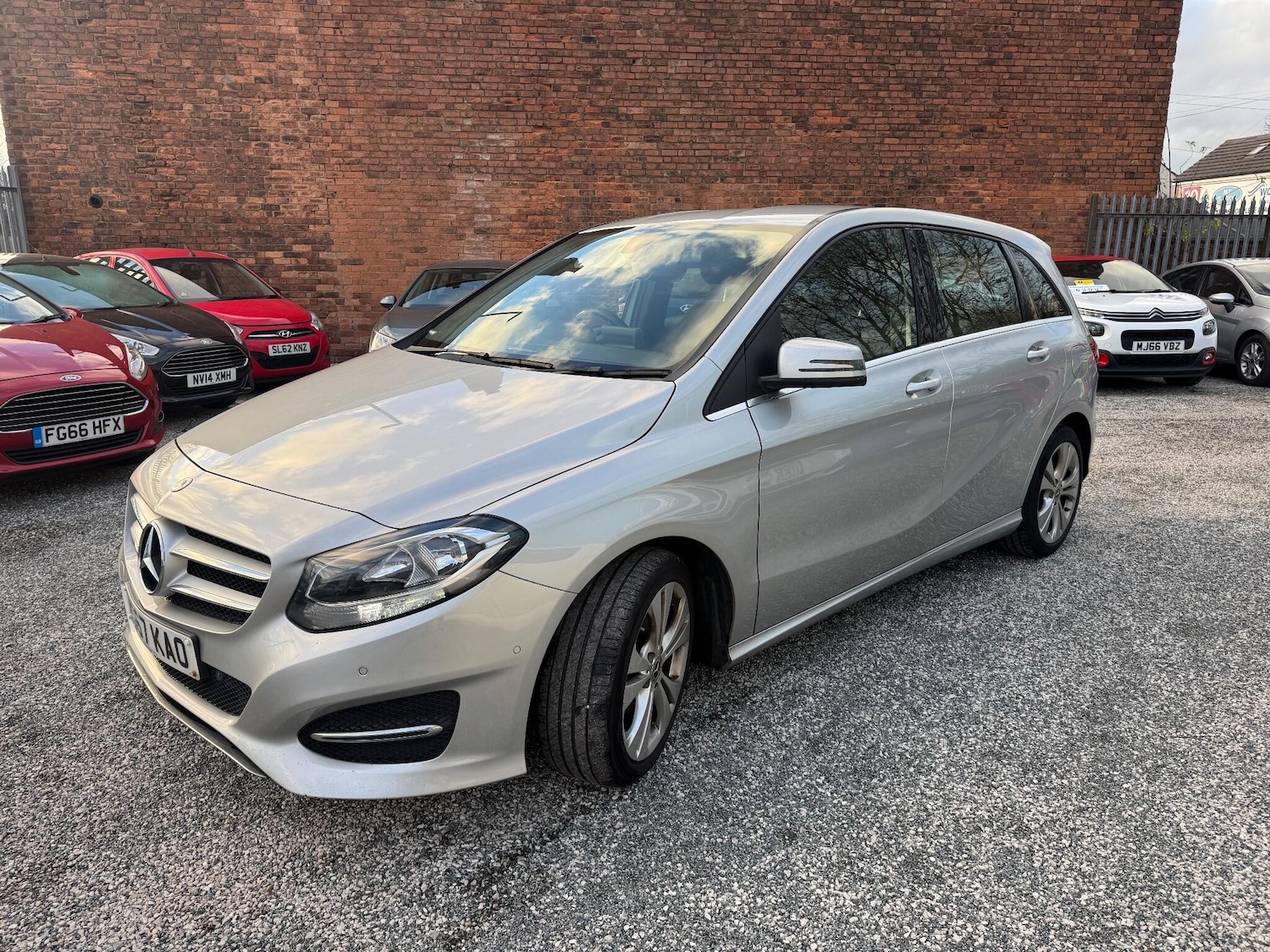 Used Mercedes-Benz B Class 2017 for sale - 76912708: Photo 14