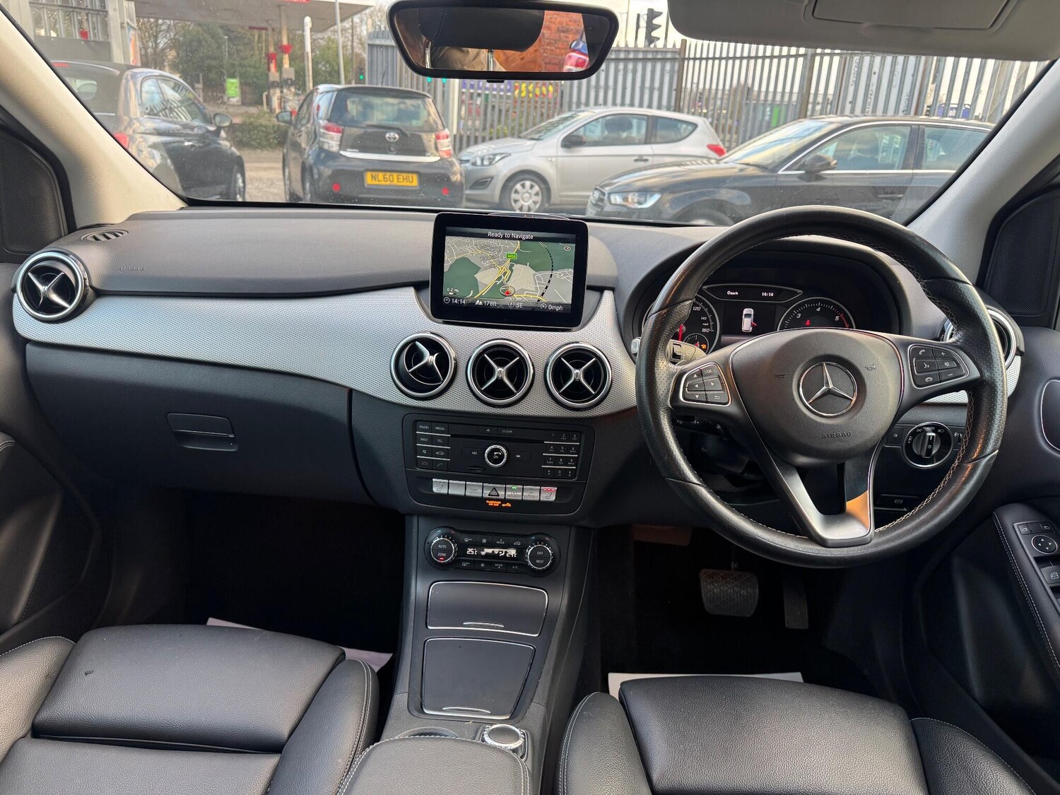 Used Mercedes-Benz B Class 2017 for sale - 76912708: Photo 28