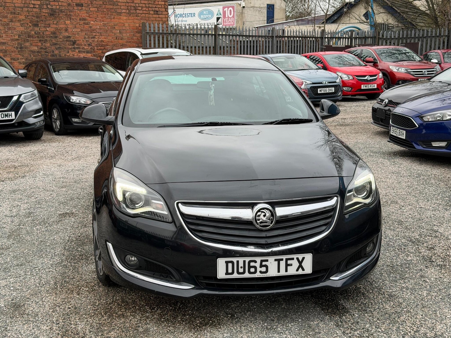 Used Vauxhall Insignia 2015 for sale - 77909087: Photo 2