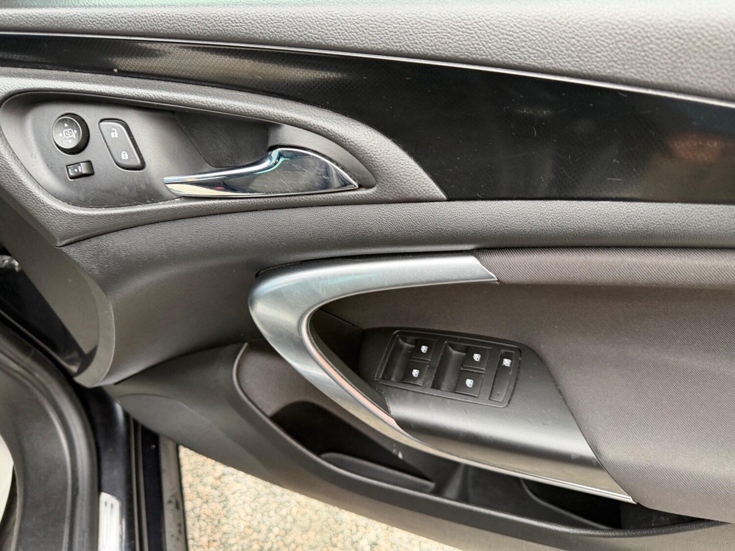 Used Vauxhall Insignia 2015 for sale - 77909087: Photo 31