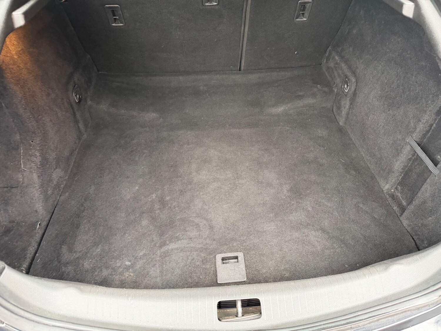 Used Vauxhall Insignia 2015 for sale - 77909087: Photo 35