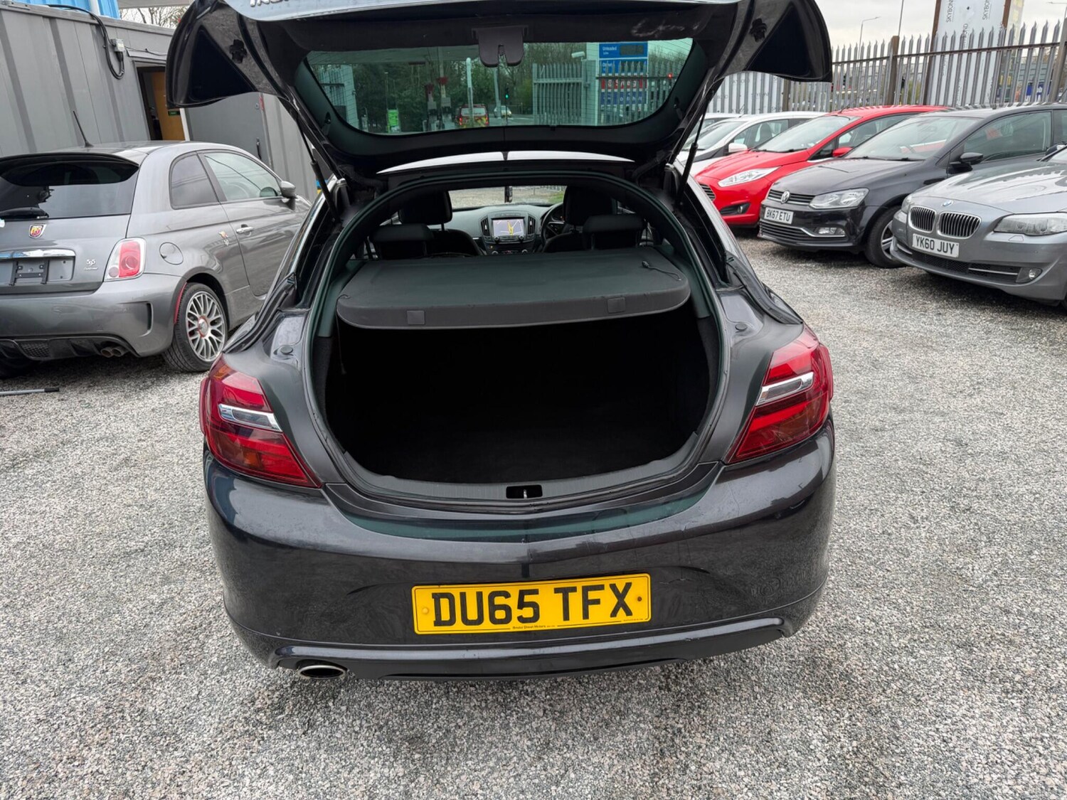 Used Vauxhall Insignia 2015 for sale - 77909087: Photo 36