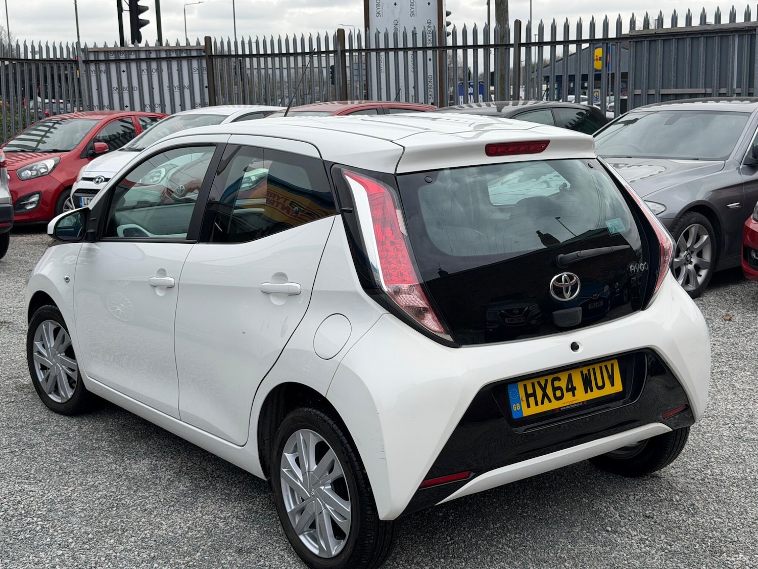 Used Toyota AYGO for sale - 77793921: Photo 3