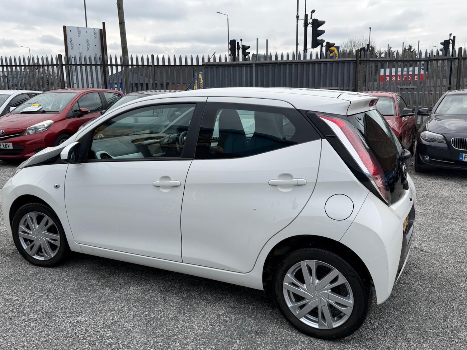 Used Toyota AYGO for sale - 77793921: Photo 40