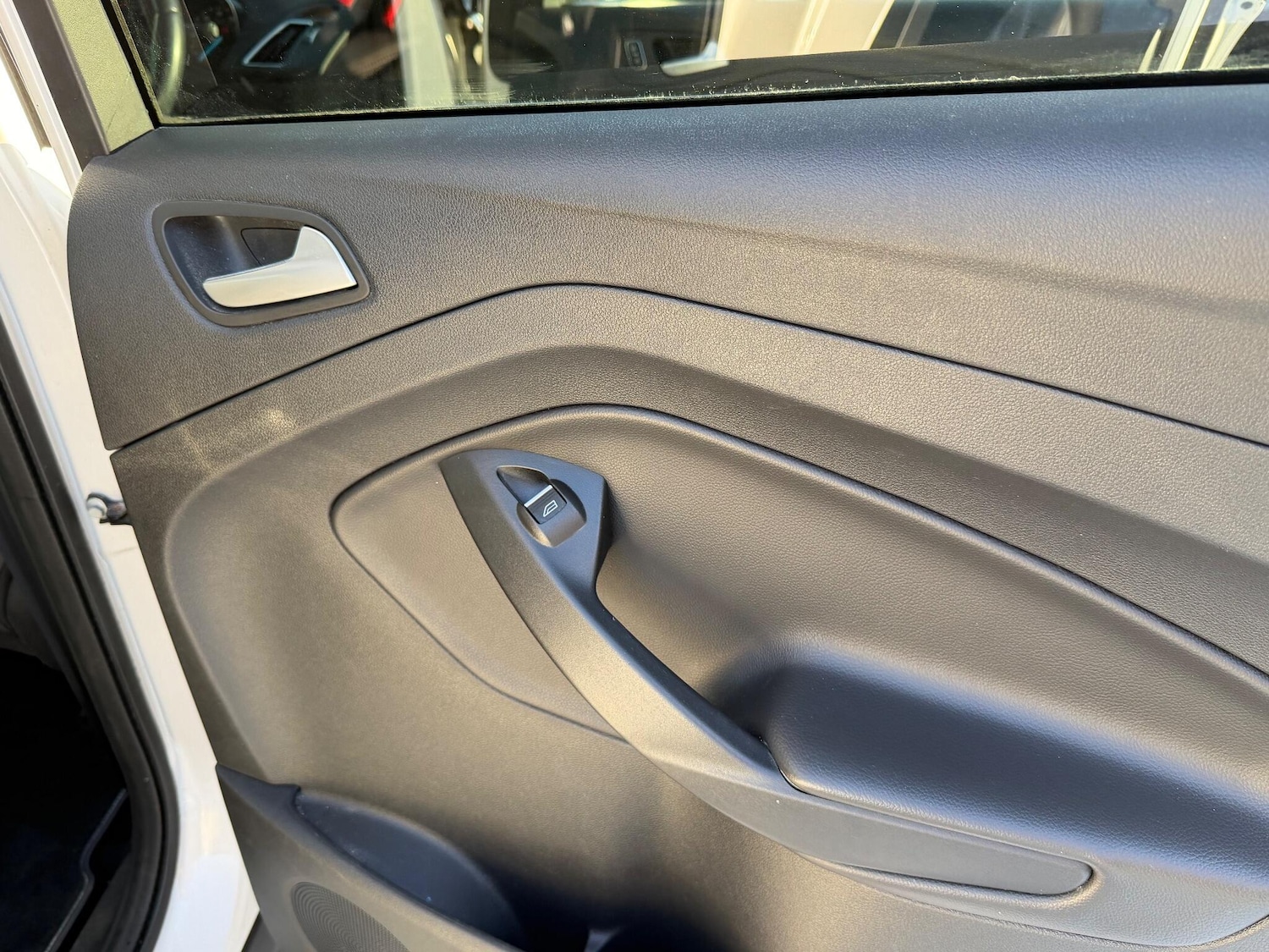 Used Ford Kuga 2017 for sale - 77163224: Photo 44