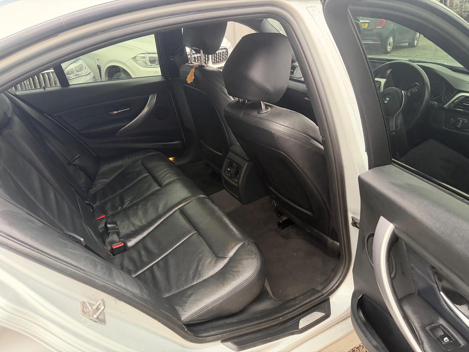 Used BMW 3 Series 2012 for sale - 76990780: Photo 34