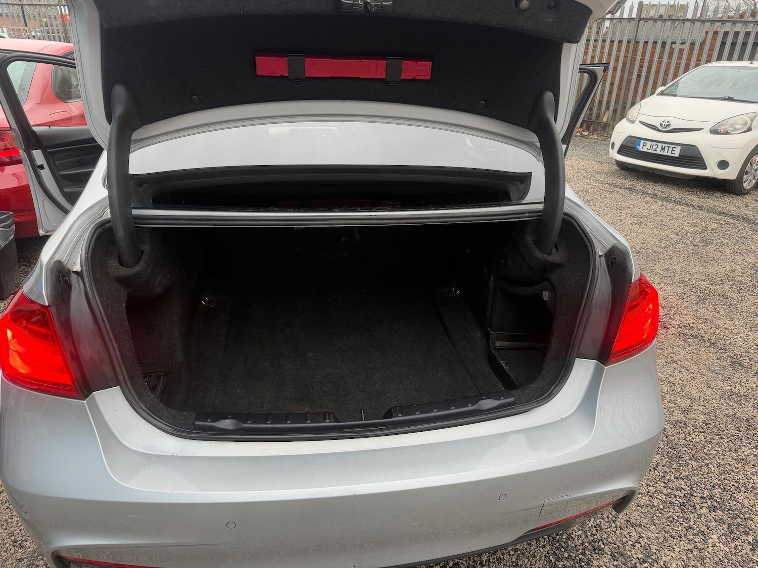 Used BMW 3 Series 2012 for sale - 76990780: Photo 58