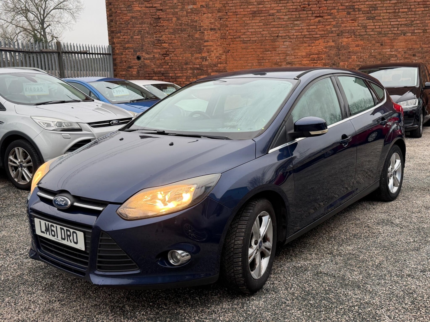 Used Ford Focus 2011 for sale - 77425142: Photo 9