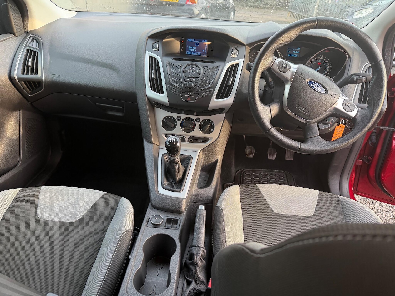 Used Ford Focus 2012 for sale - 76936299: Photo 18