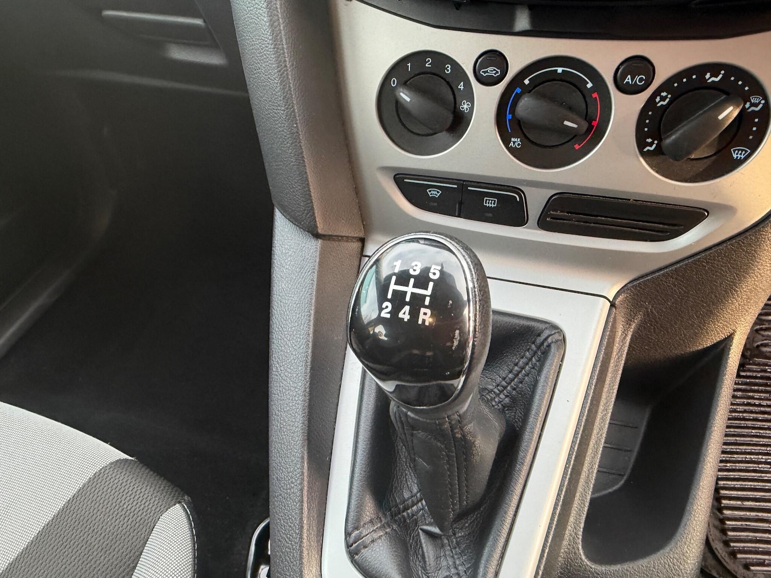 Used Ford Focus 2012 for sale - 76936299: Photo 21