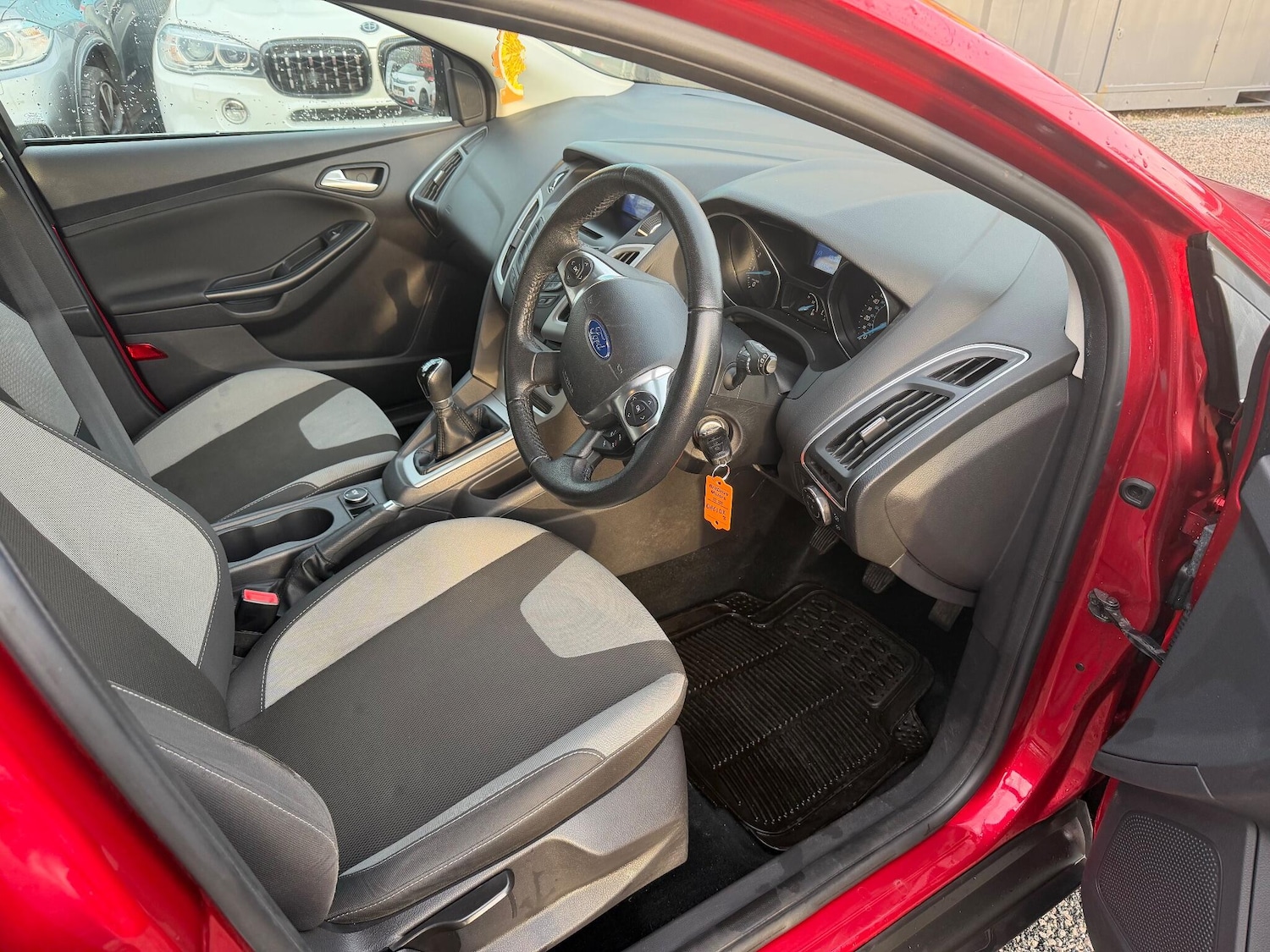 Used Ford Focus 2012 for sale - 76936299: Photo 22