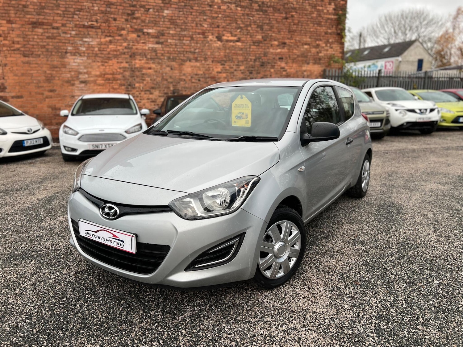 Used Hyundai i20 2013 for sale - 76786874: Photo 11