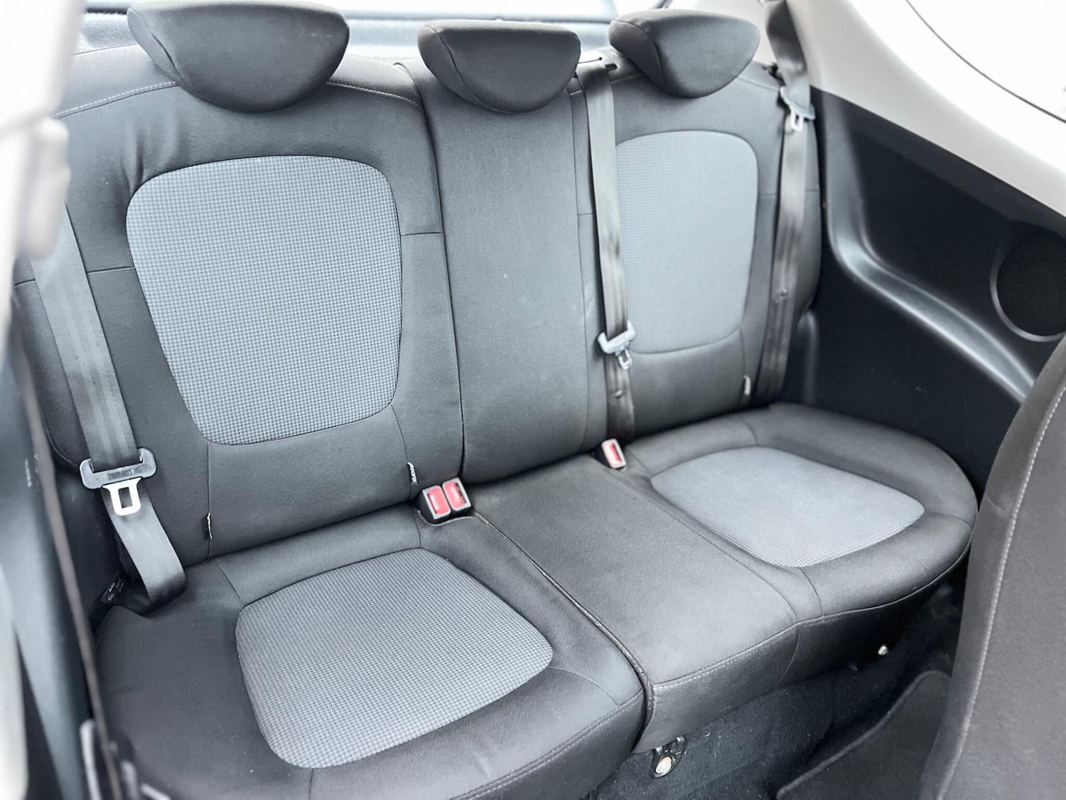 Used Hyundai i20 2013 for sale - 76786874: Photo 18