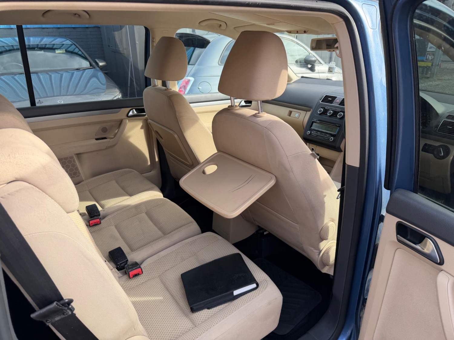 Used Volkswagen Touran 2011 for sale - 77632957: Photo 29