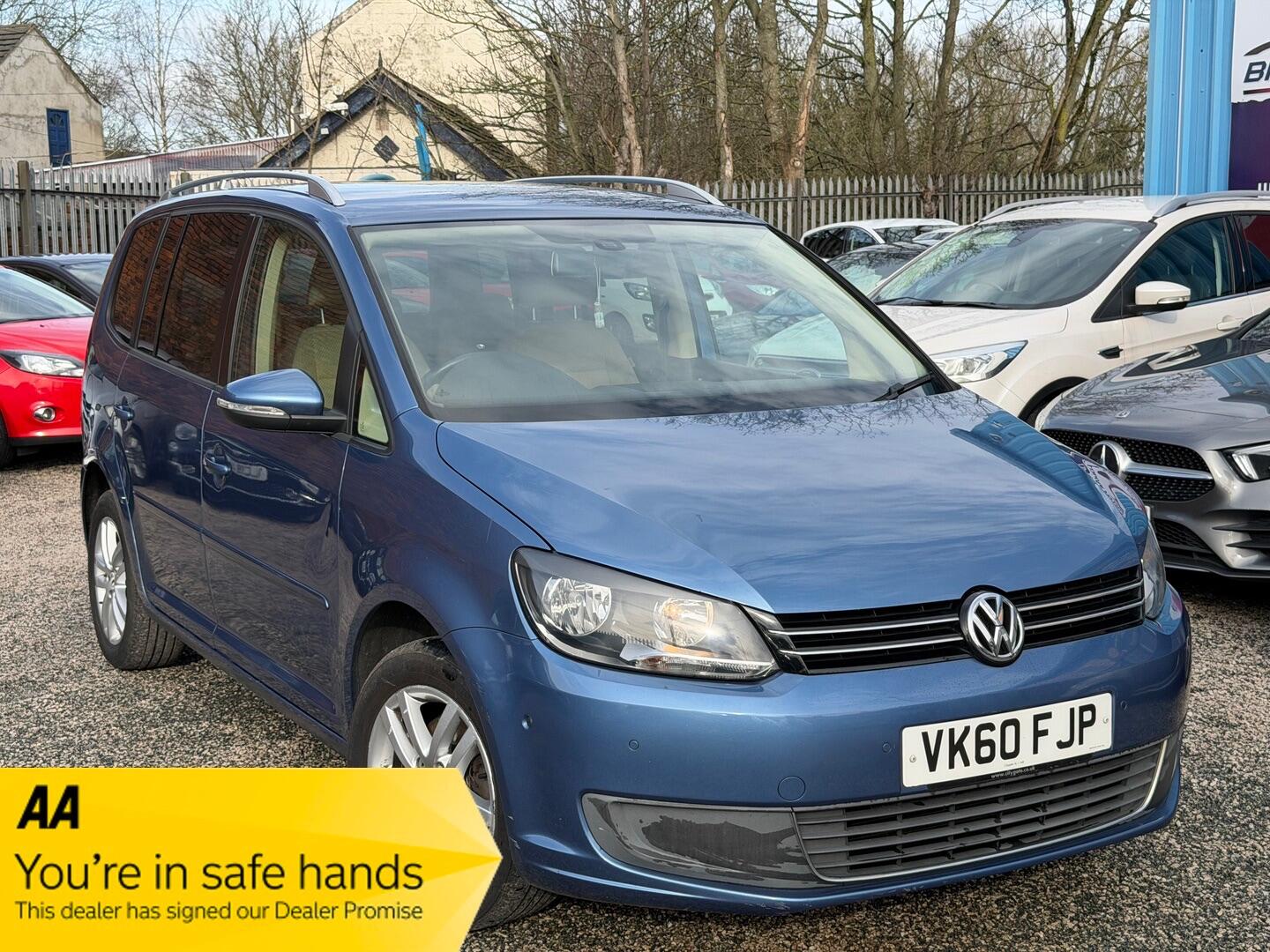 Used Volkswagen Touran 2011 for sale - 77632957: Photo 5