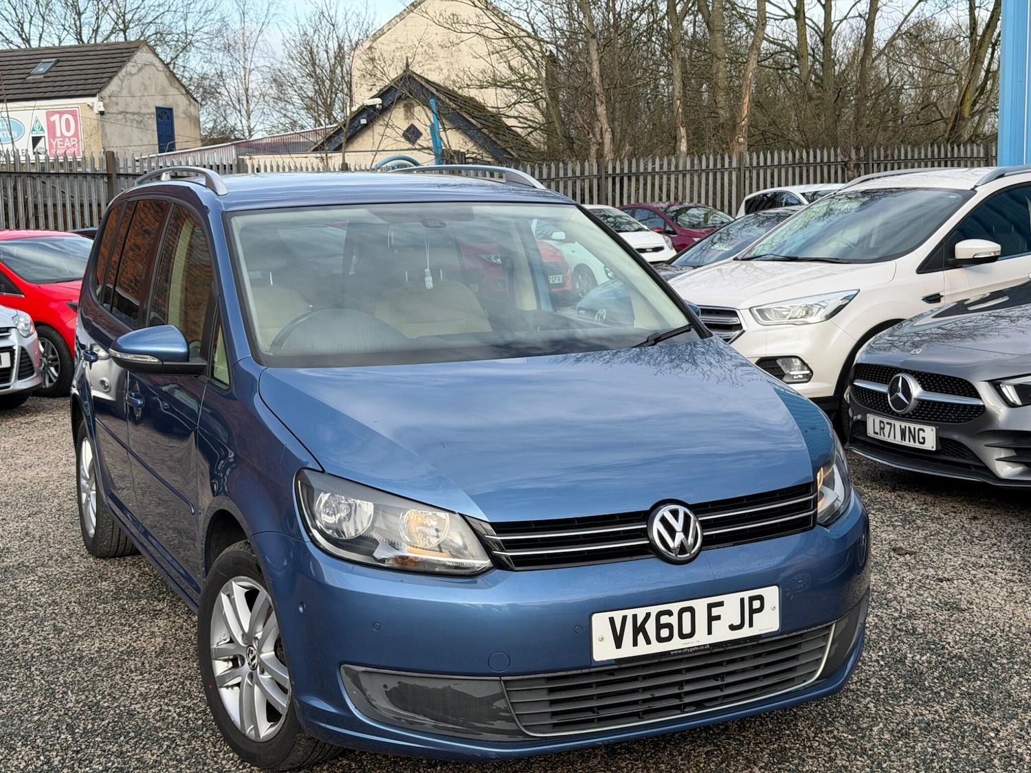 Used Volkswagen Touran 2011 for sale - 77632957: Photo 6