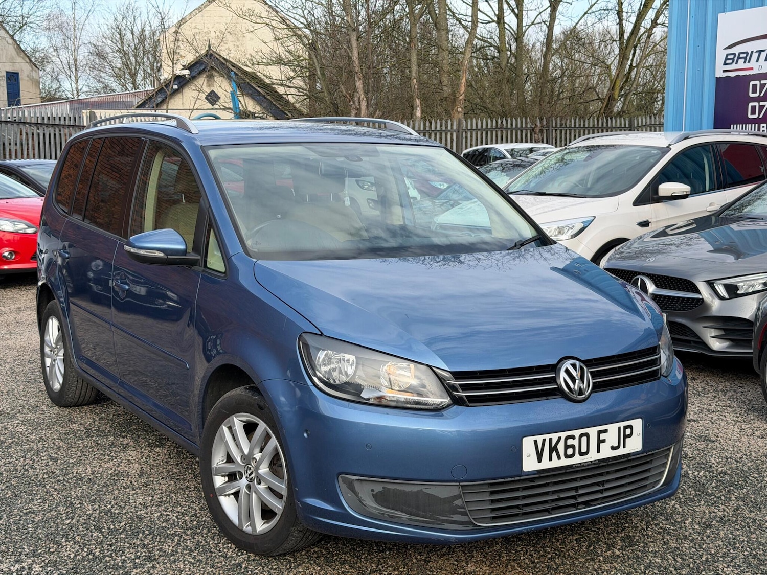Used Volkswagen Touran 2011 for sale - 77632957: Photo 7