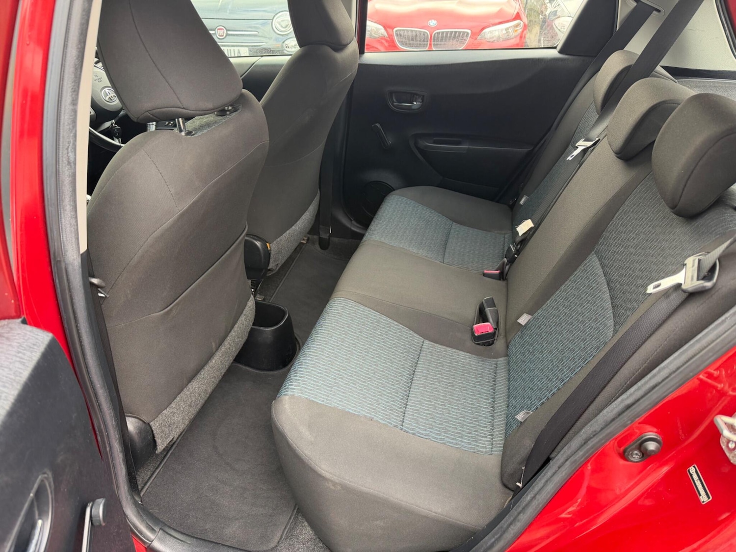 Used Toyota Yaris 2012 for sale - 77705049: Photo 25